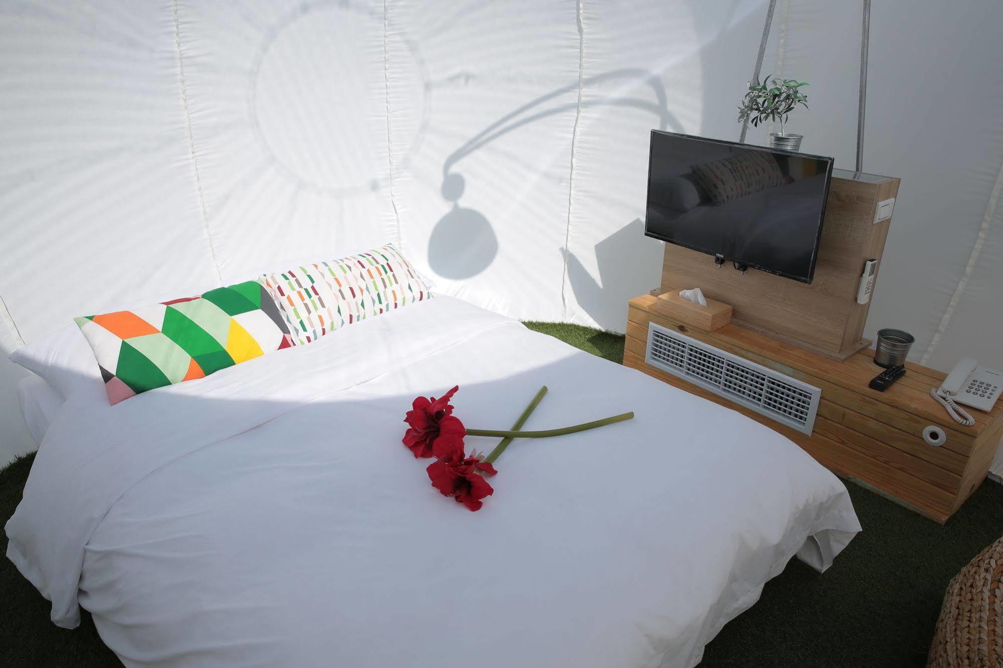 Bubble Wow Bali Hotel New Taipei City Exterior foto